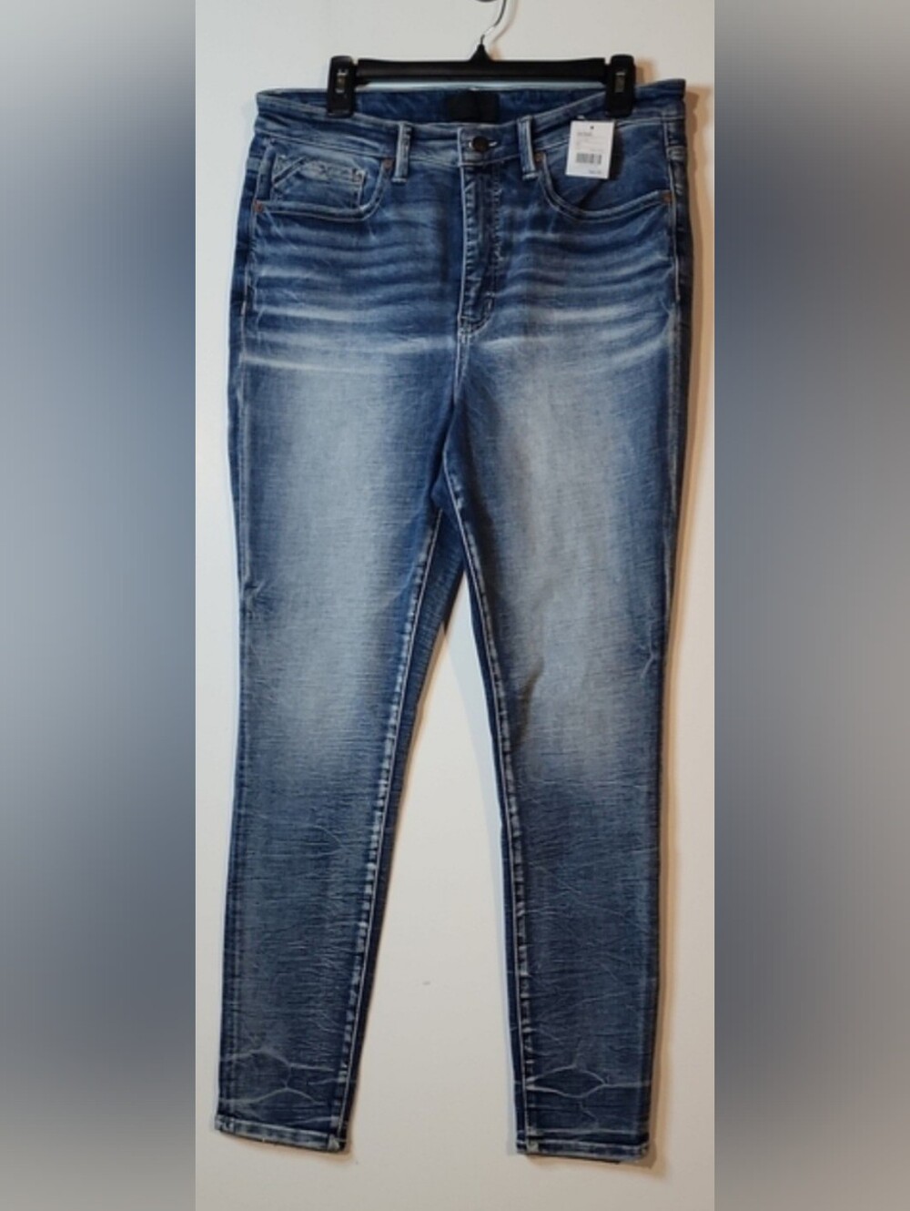 Buckle Black Fit. 75 Skinny Jeans NWT Size 31